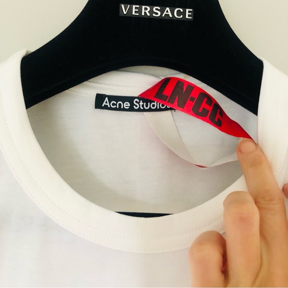Acne Studios woman white Face-patch cotton jersey T-shirt - Picture 8 of 8